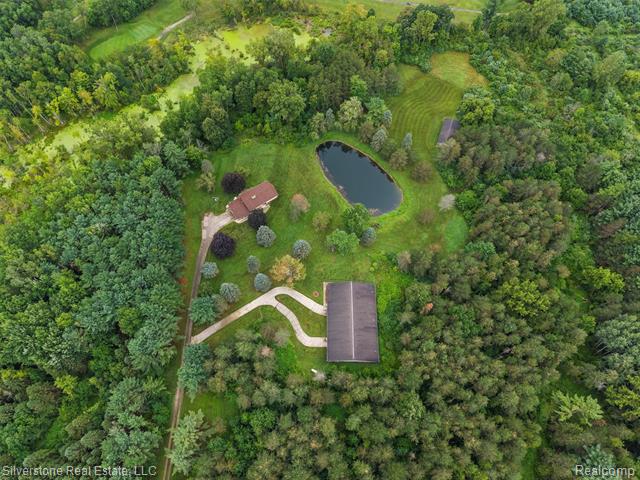 Builiding view eighteen for 2455 Slattery, Attica, MI. 48412