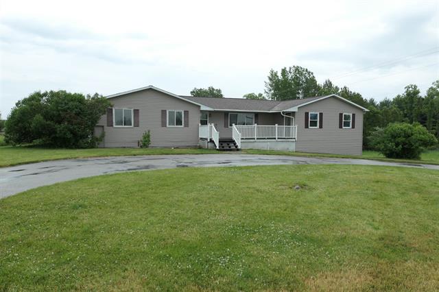 front view for 1608 Linksview Way, Harrison, Mi. 48625