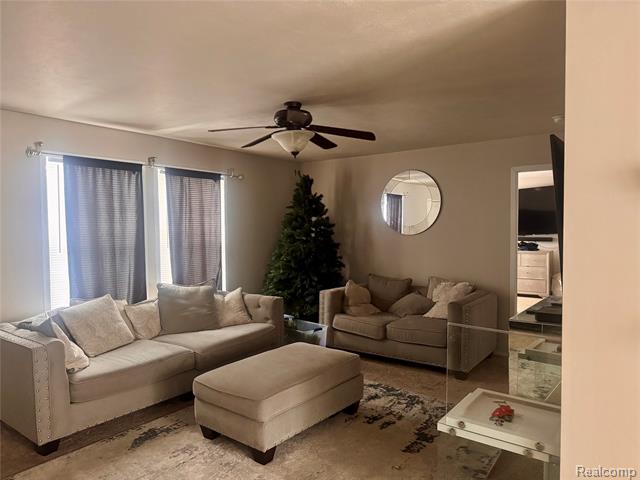 Builiding view one for 165 Opdyke Lot 220, Auburn Hills, MI. 48326