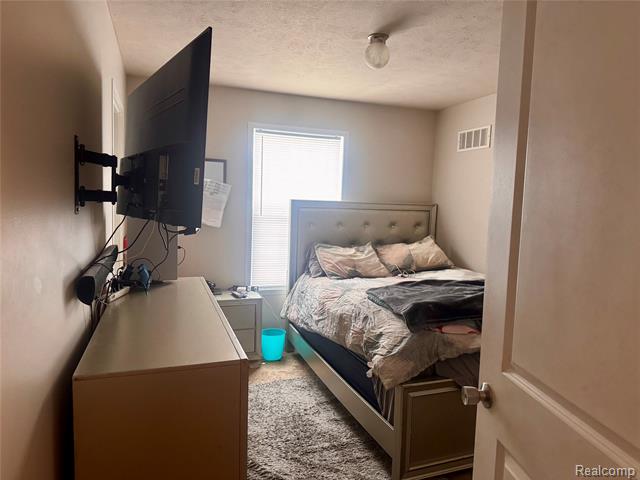 Builiding view seven for 165 Opdyke Lot 220, Auburn Hills, MI. 48326