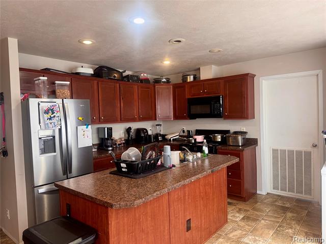 Builiding view three for 165 Opdyke Lot 220, Auburn Hills, MI. 48326