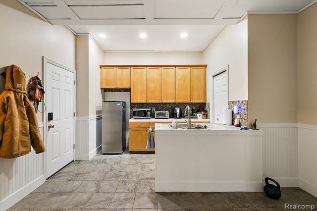 Builiding view fifty five for 3412 Timberlake, Walled Lake, MI. 48390