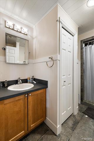 Builiding view fifty nine for 3412 Timberlake, Walled Lake, MI. 48390