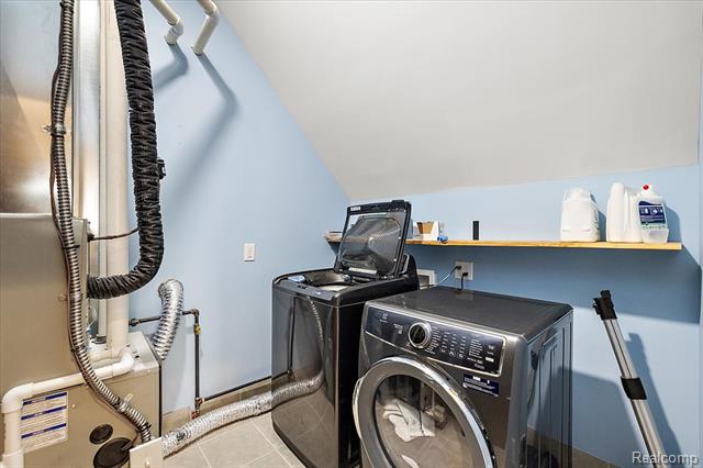 Builiding view forty nine for 3412 Timberlake, Walled Lake, MI. 48390