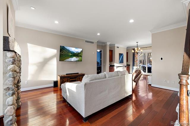 Builiding view four for 3412 Timberlake, Walled Lake, MI. 48390