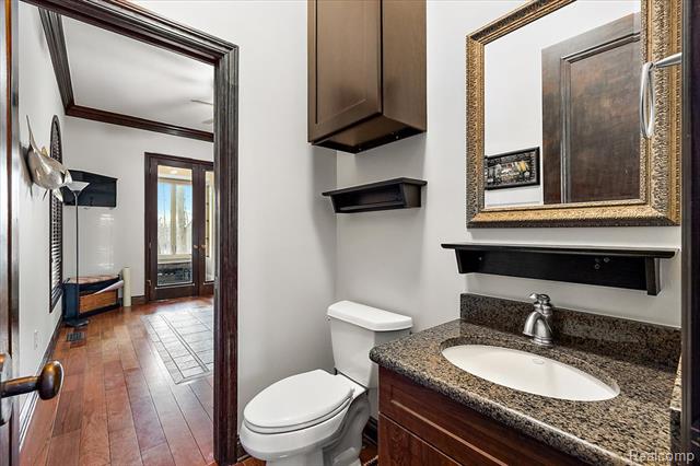 Builiding view nineteen for 3412 Timberlake, Walled Lake, MI. 48390