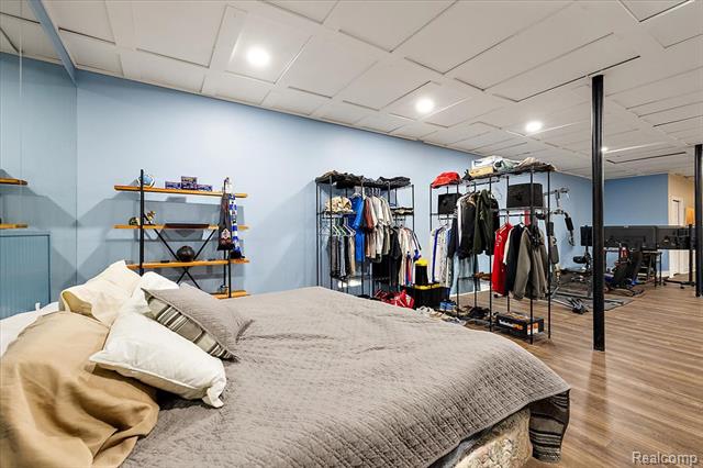 Builiding view seventy for 3412 Timberlake, Walled Lake, MI. 48390