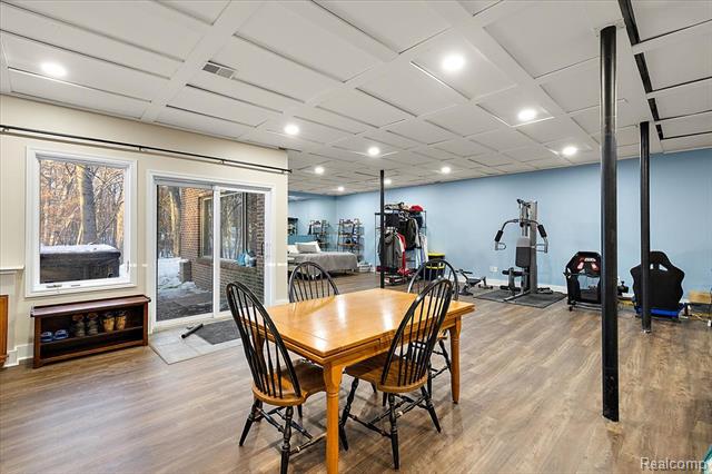 Builiding view sixty four for 3412 Timberlake, Walled Lake, MI. 48390