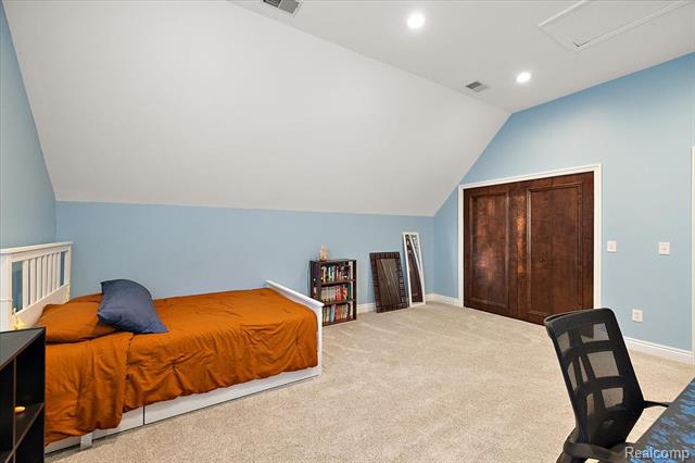 Builiding view thirty eight for 3412 Timberlake, Walled Lake, MI. 48390