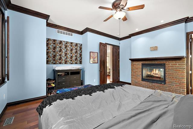 Builiding view twenty eight for 3412 Timberlake, Walled Lake, MI. 48390