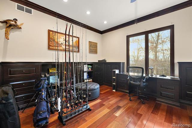 Builiding view twenty nine for 3412 Timberlake, Walled Lake, MI. 48390