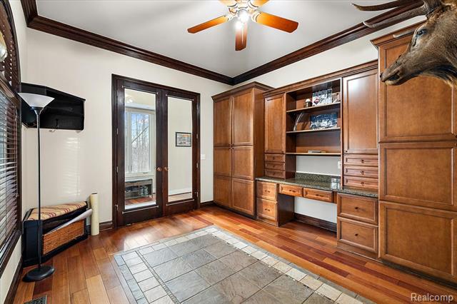 Builiding view twenty one for 3412 Timberlake, Walled Lake, MI. 48390