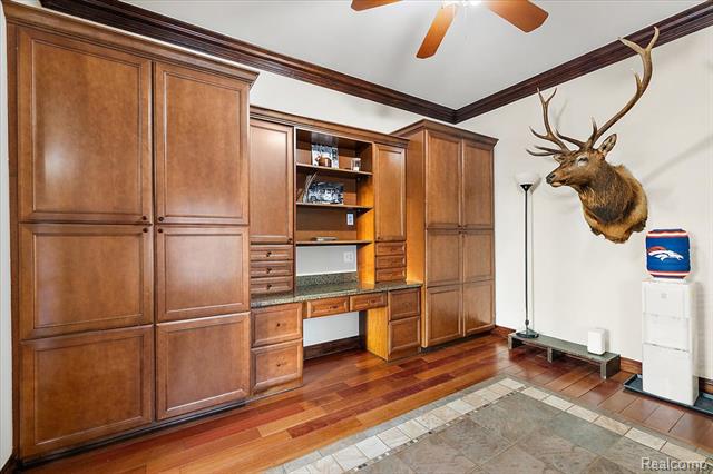 Builiding view twenty two for 3412 Timberlake, Walled Lake, MI. 48390