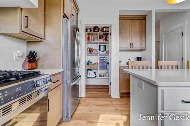 Builiding view nineteen for 12020 Alden, Lowell, MI. 49331