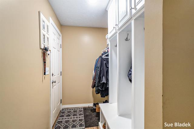 Builiding view eleven for 8641 Suntree, Zeeland, MI. 49464