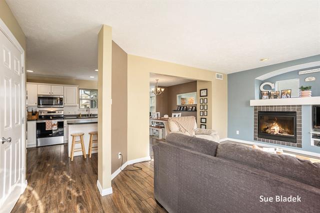 Builiding view five for 8641 Suntree, Zeeland, MI. 49464