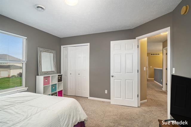 Builiding view thirty three for 8641 Suntree, Zeeland, MI. 49464