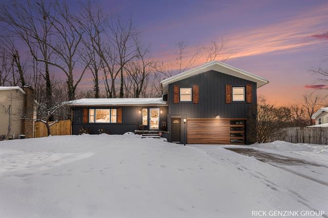 Builiding view five for 1154 Springwood, Grand Rapids, MI. 49508