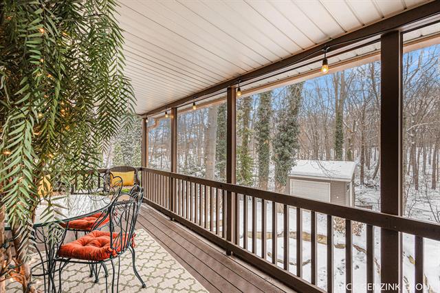 Builiding view fourteen for 1154 Springwood, Grand Rapids, MI. 49508