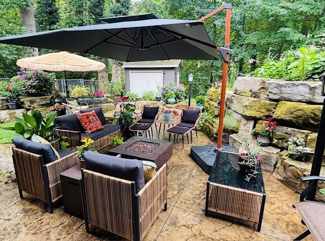 Builiding view seventeen for 1154 Springwood, Grand Rapids, MI. 49508