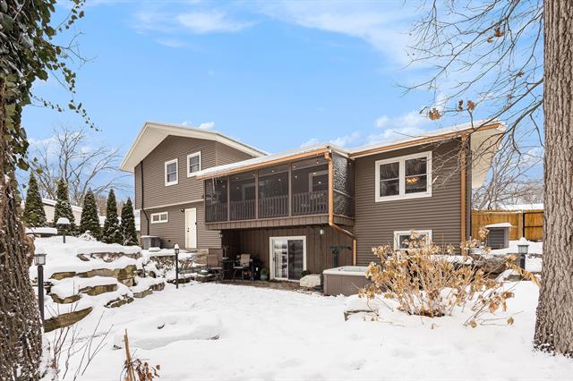 Builiding view three for 1154 Springwood, Grand Rapids, MI. 49508