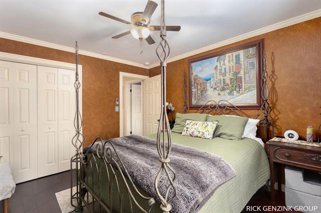 Builiding view twenty for 1154 Springwood, Grand Rapids, MI. 49508