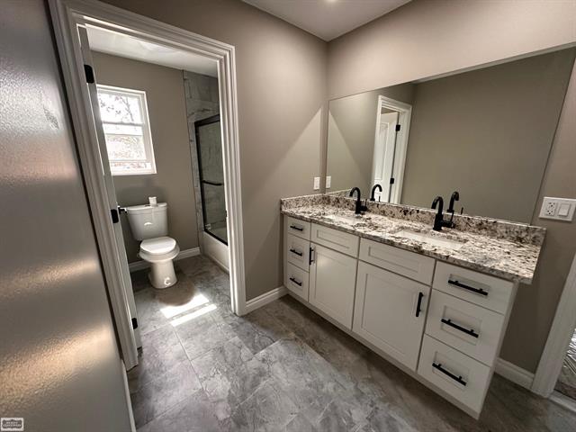 Builiding view forty three for 5573 Branch, Sterling Heights, MI. 48310