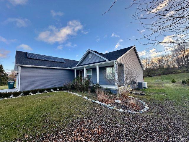 Builiding view twenty three for 3871 Oak, Metamora, MI. 48455