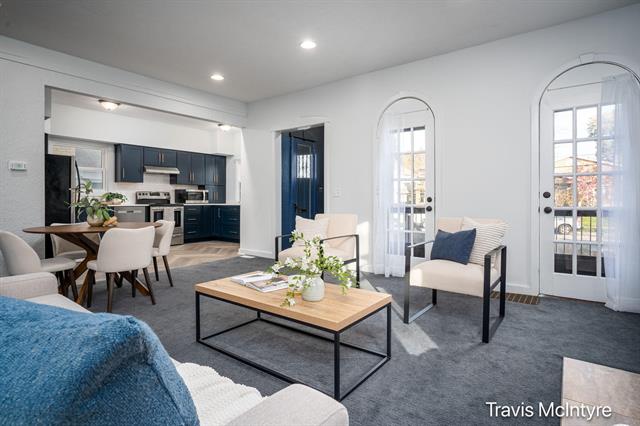 Builiding view seven for 2053 Paris, Grand Rapids, MI. 49507