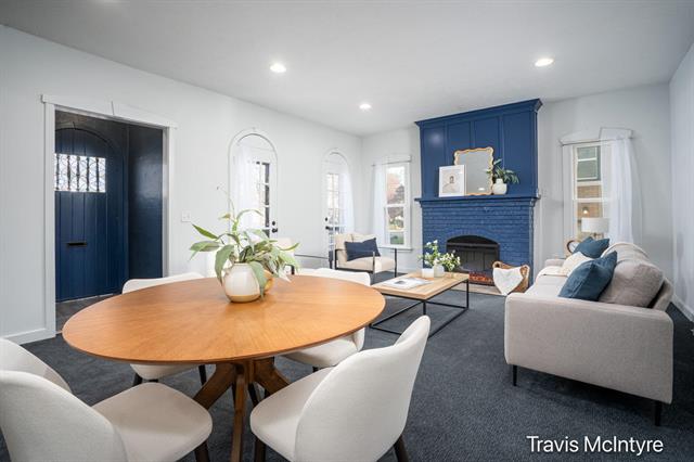 Builiding view six for 2053 Paris, Grand Rapids, MI. 49507