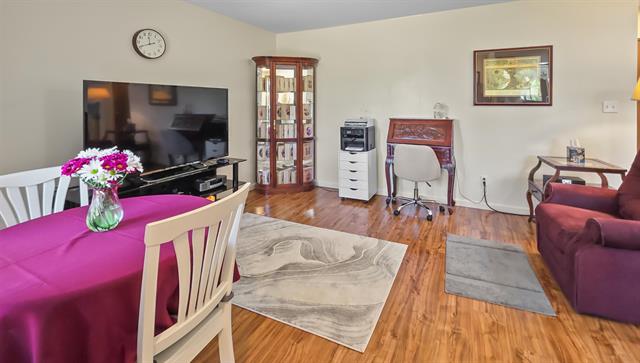 Builiding view twenty seven for 6089 Seymour, Flushing, MI. 48433