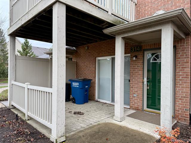 Builiding view twenty for 314 Marigold, Westland, MI. 48185