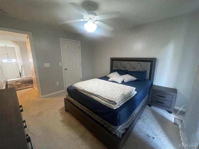 Builiding view fourteen for 22264 Abbey, Dearborn, MI. 48124