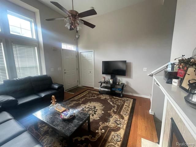 Builiding view one for 22264 Abbey, Dearborn, MI. 48124