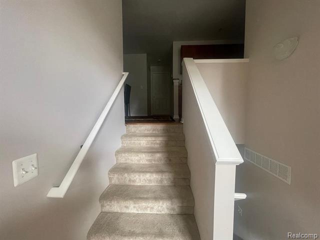 Builiding view seven for 22264 Abbey, Dearborn, MI. 48124