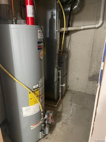 Builiding view twenty three for 22264 Abbey, Dearborn, MI. 48124