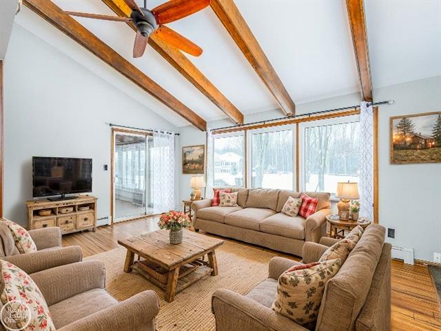 Builiding view six for 6026 Via Toscana Street, Troy, MI. 48085