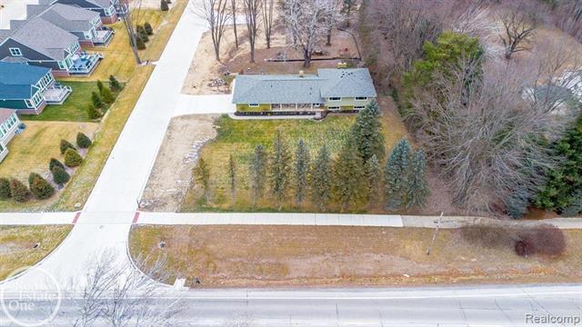 Builiding view thirty one for 6026 Via Toscana Street, Troy, MI. 48085