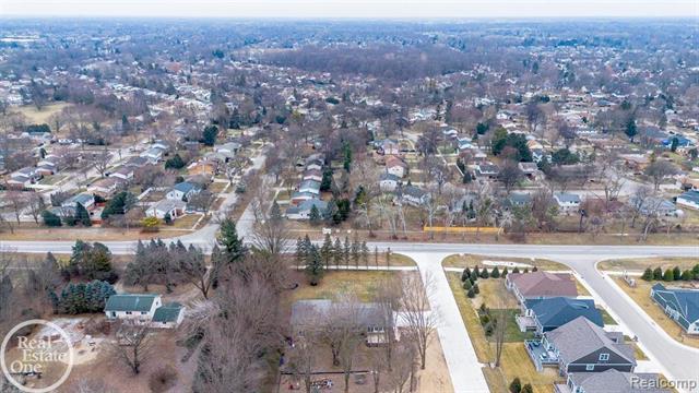 Builiding view thirty for 6026 Via Toscana Street, Troy, MI. 48085