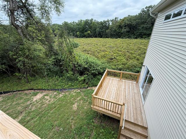 Builiding view sixteen for 1860 Kreft, Grand Rapids, MI. 49525