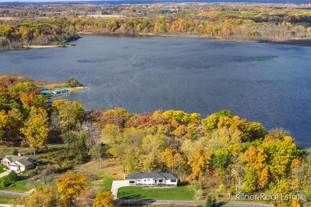 Builiding view seventy four for 9465 Wabasis Pointe, Greenville, MI. 48838