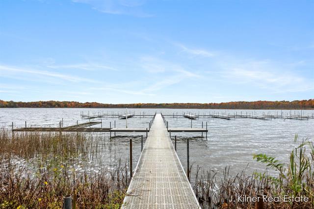 Builiding view seventy one for 9465 Wabasis Pointe, Greenville, MI. 48838