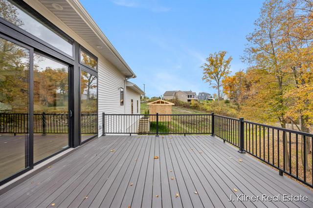 Builiding view sixty one for 9465 Wabasis Pointe, Greenville, MI. 48838