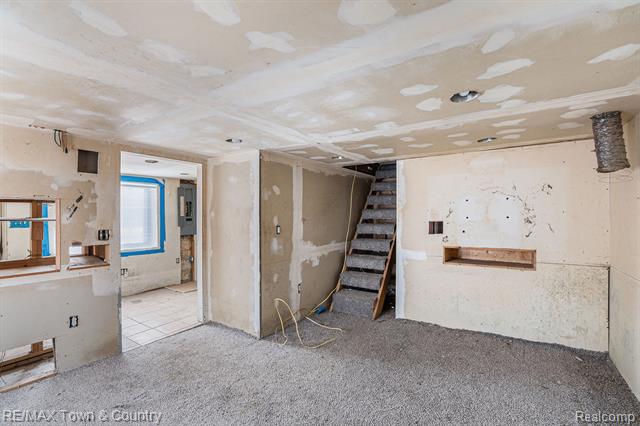 Builiding view fifteen for 1101 Nutana, Mount Morris, MI. 48458