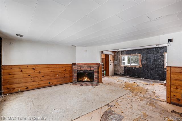 Builiding view one for 1101 Nutana, Mount Morris, MI. 48458