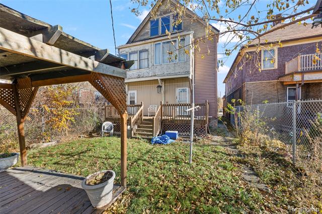 Builiding view four for 2445 Concord, Detroit, MI. 48207