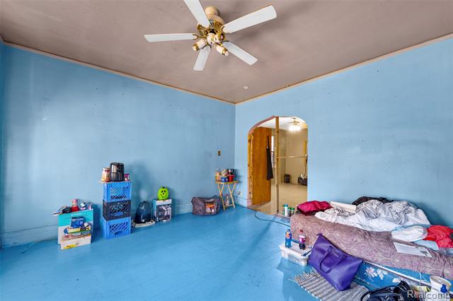 Builiding view ten for 2445 Concord, Detroit, MI. 48207