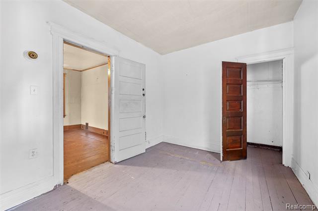 Builiding view twenty three for 2445 Concord, Detroit, MI. 48207