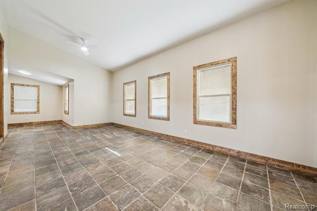 Builiding view nine for 8270 Mcclements, Brighton, MI. 48114