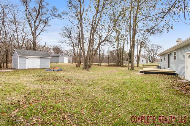 Builiding view five for 6096 Gale, Davison, MI. 48423